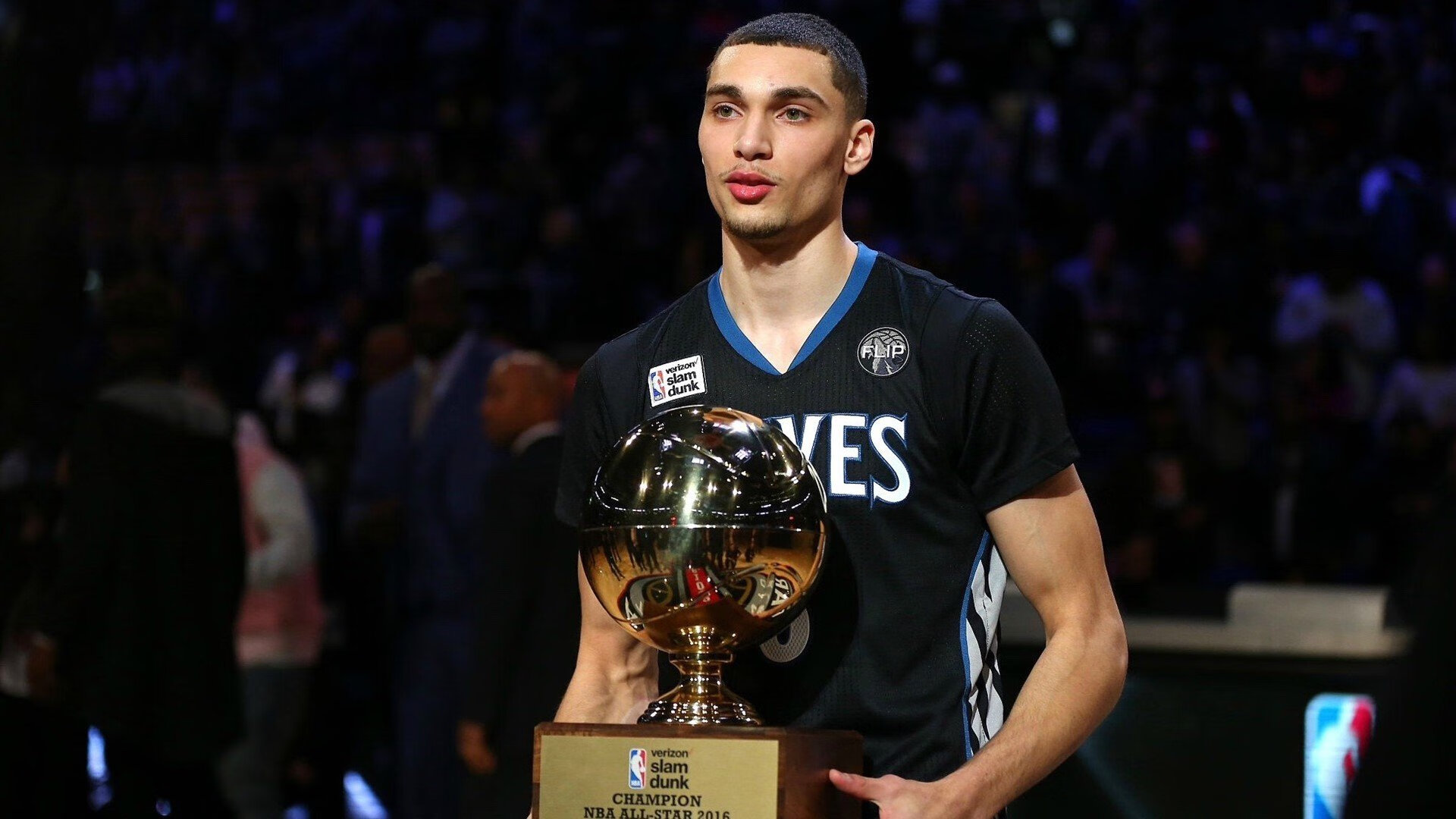 湖人公布下赛季主场首战对手,湖人下赛季赛程